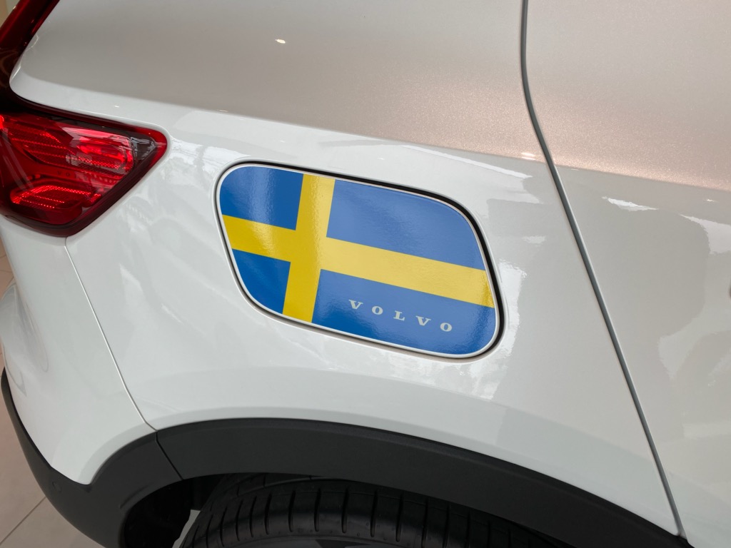 スウェーデン国旗 ディーラー最新情報 ボルボ カー 練馬
