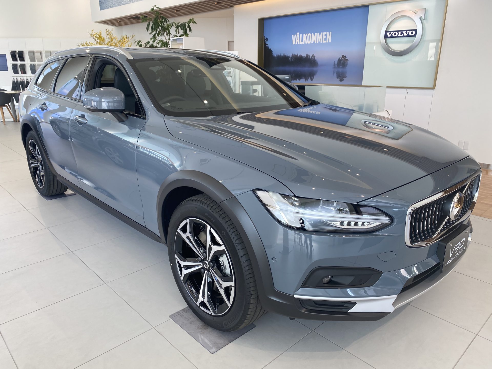 V90 Cross Country Ultimate B5 AWD